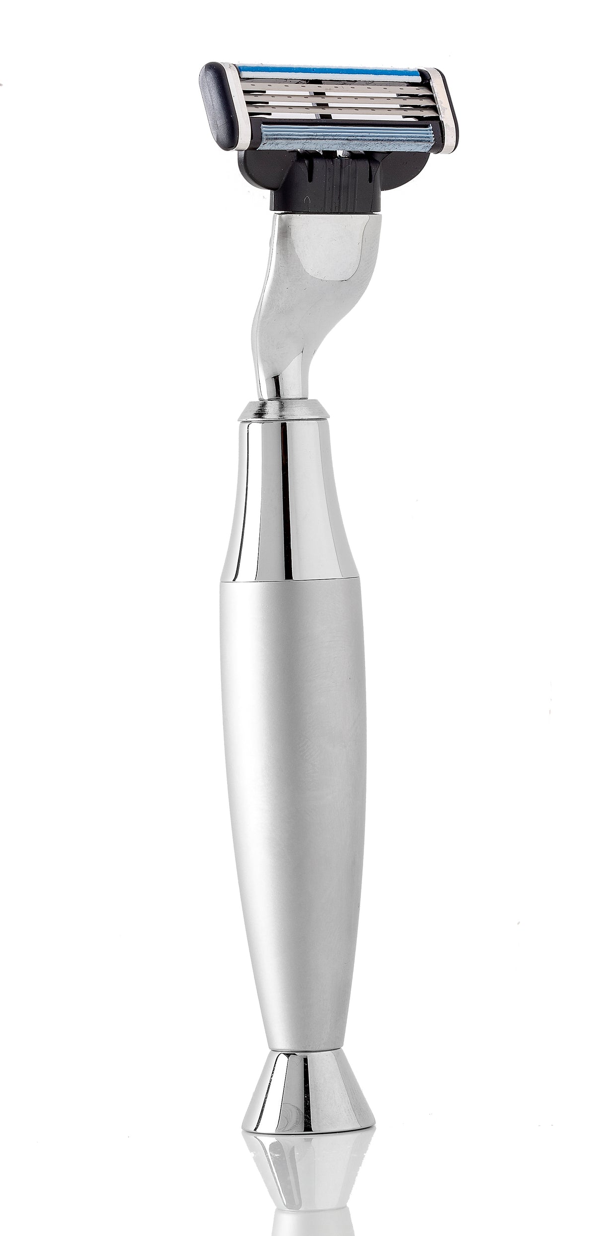 King’s Crown Classic Safety RAZOR, Brush Nickel handle and Gillete Mach3 Blade. Front View