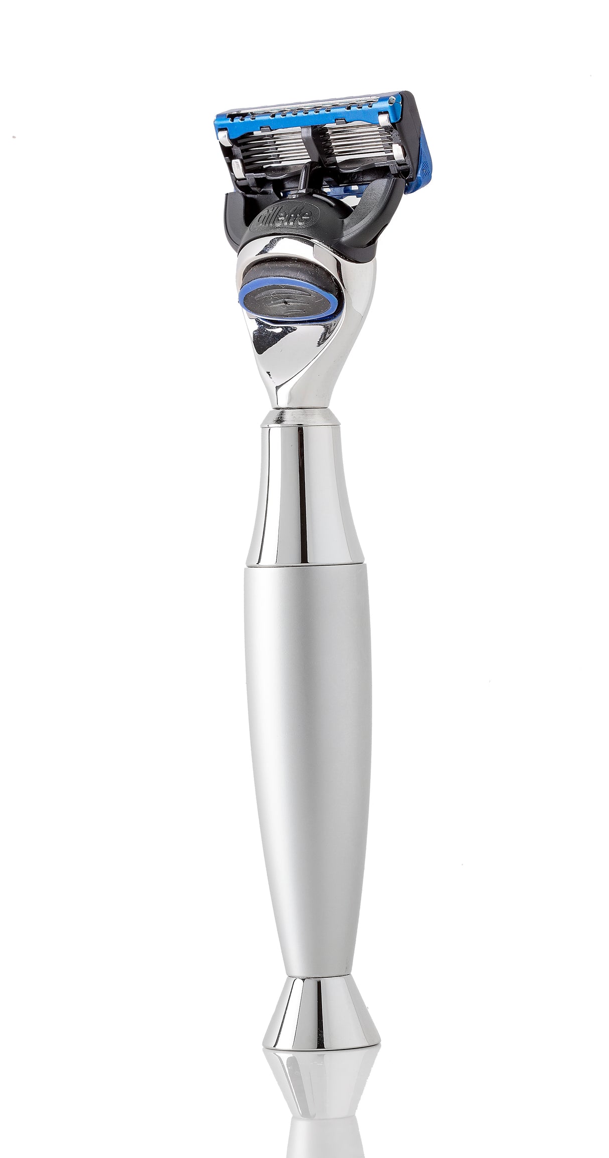 King’s Crown Classic Safety RAZOR, Brush Nickel handle and Gillete Fusion blade. Back View