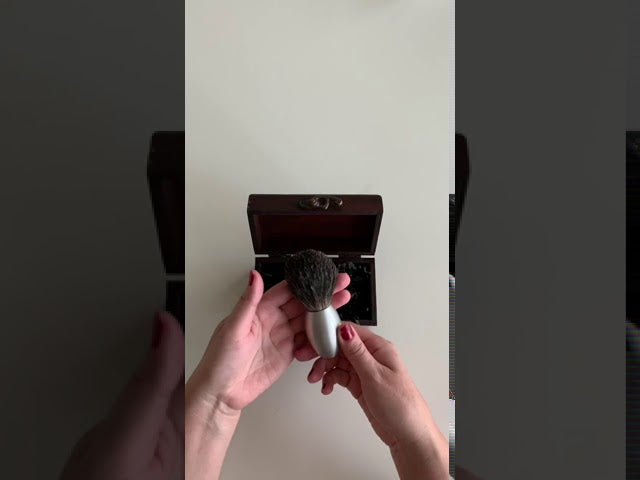 https://www.youtube.com/embed/lq8RIiOxrSM